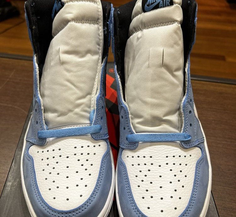 Jordan 1 High OG University Blue