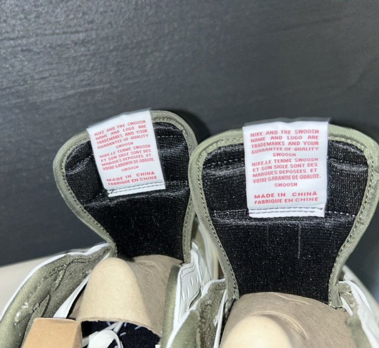 Jordan 1 Low Travis Scott Medium Olive