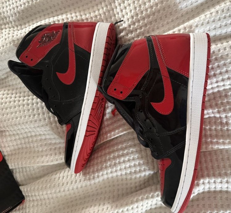 Jordan 1 Patent Bred