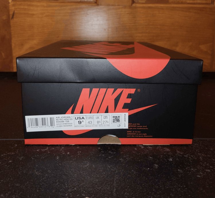 Jordan 1 Retro High Dark Mocha Size 9 5 New Box