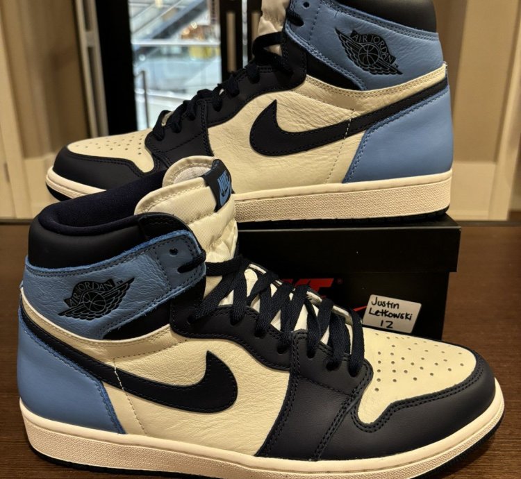 Jordan 1 Retro High Obsidian