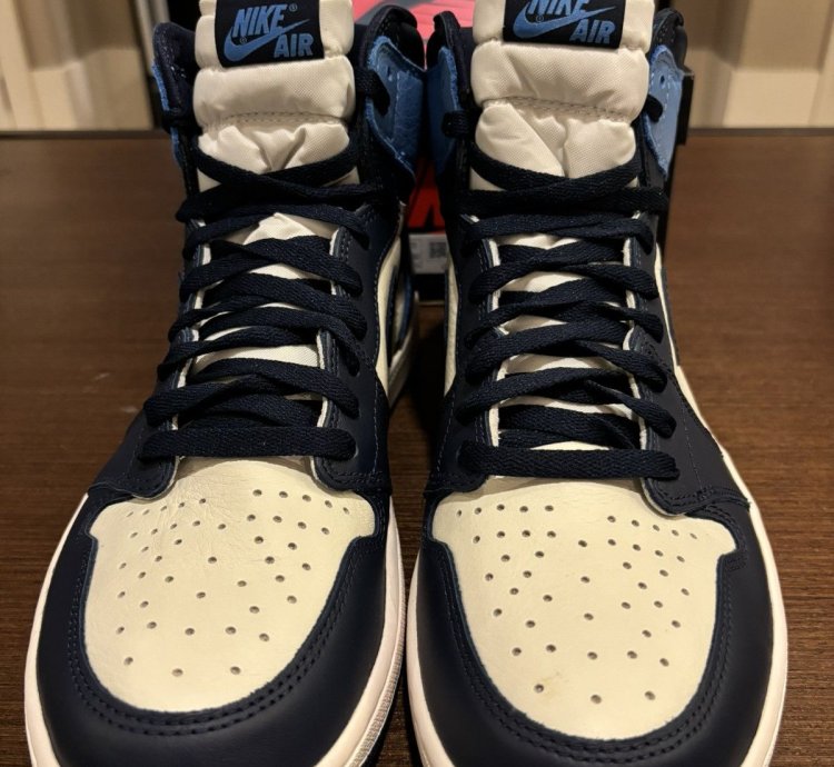 Jordan 1 Retro High Obsidian