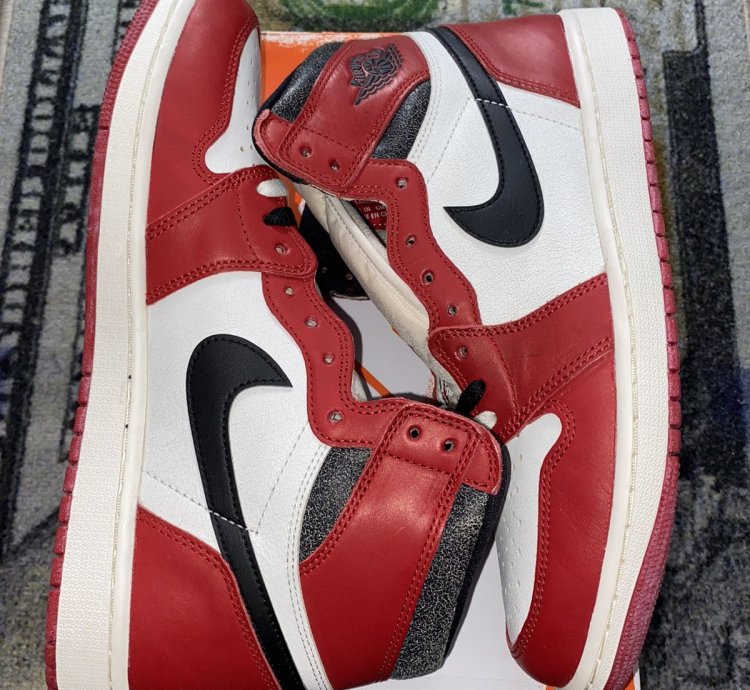 Jordan 1 Retro High OG Chicago Lost and Found