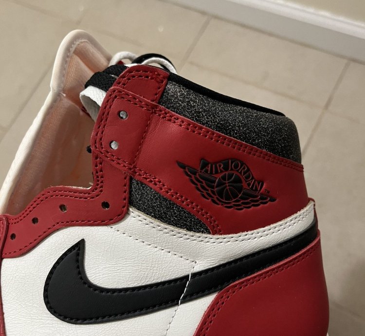 Jordan 1 Retro High OG Lost and Found Sz 10us