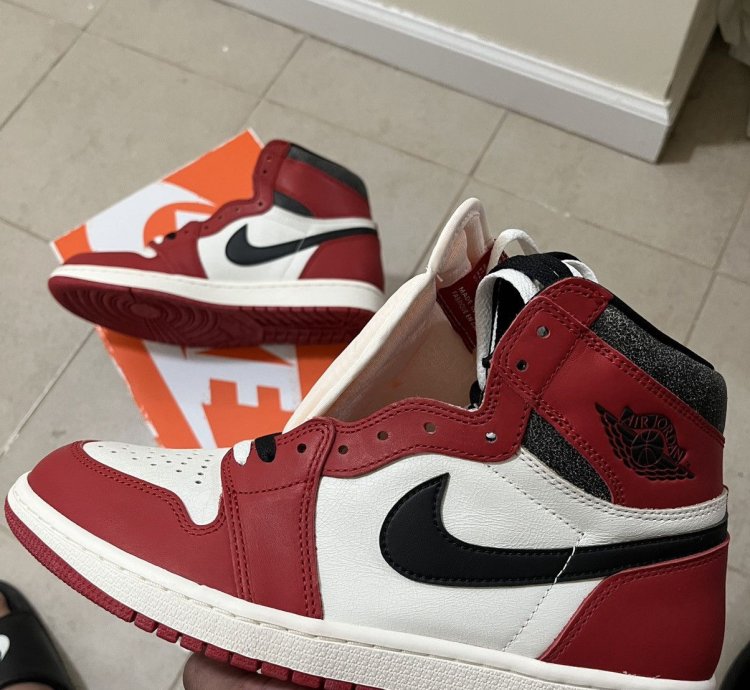 Jordan 1 Retro High OG Lost and Found Sz 10us