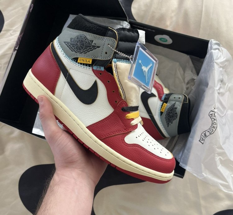 Jordan 1 Retro High Union LA Varsity Red Shadow Grey 10 5