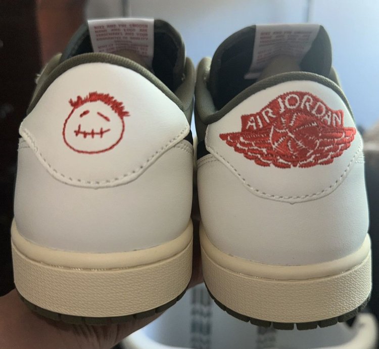 Jordan 1 Retro Low (Travis Scott Medium Olive)