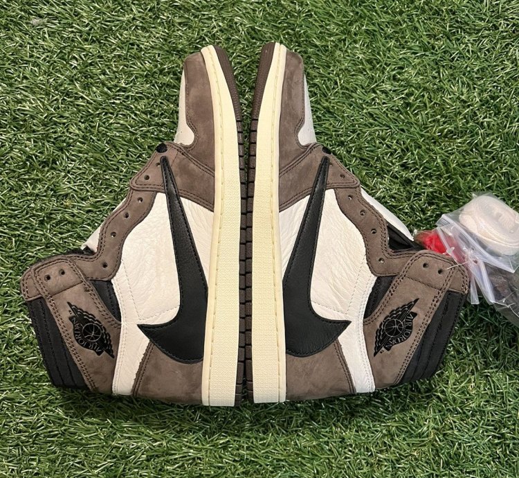 Jordan 1 Travis Scott High Sneakers OG SP