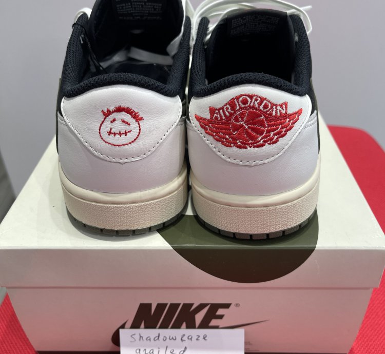 Jordan 1 Travis Scott Olive
