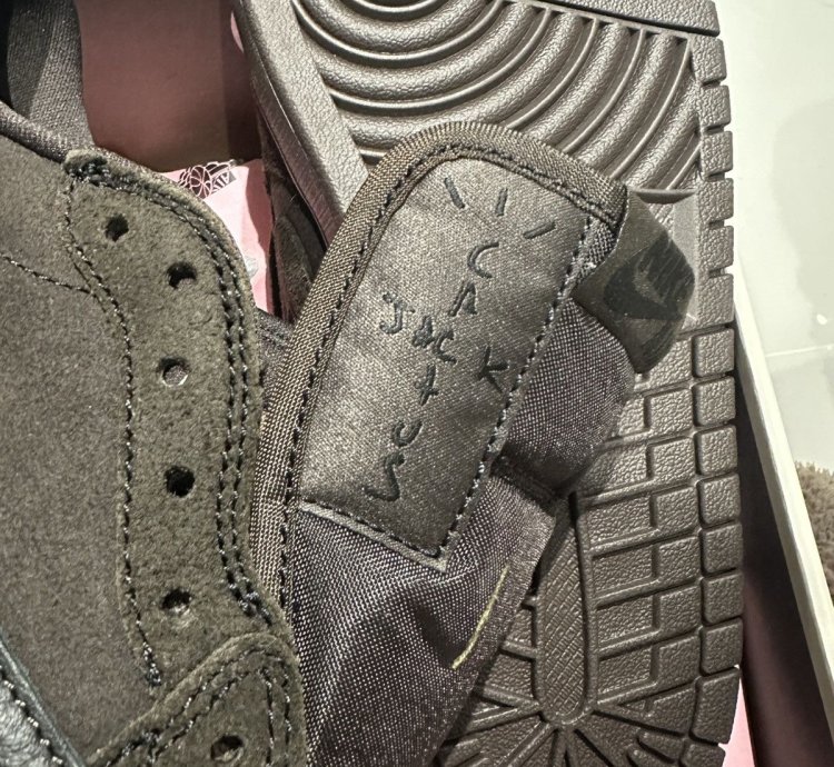 Jordan 1 Travis Scott Vetvet Brown Retro Low TS