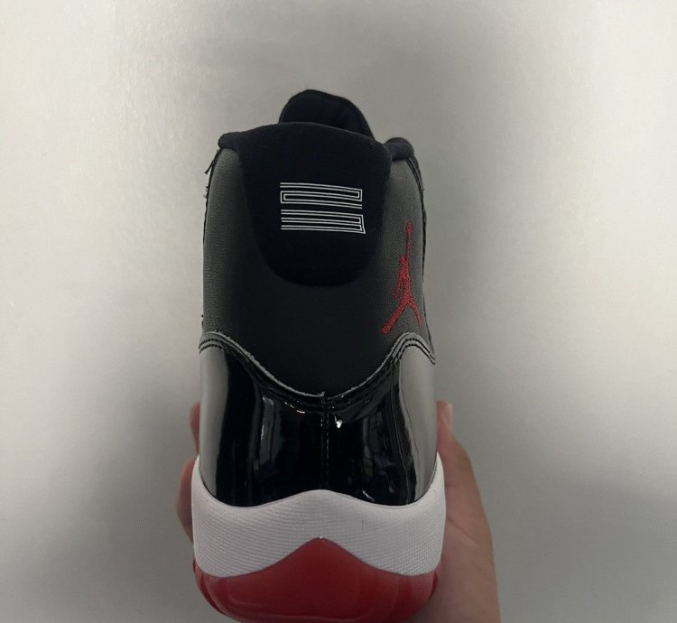 Jordan 11 Bred 2019