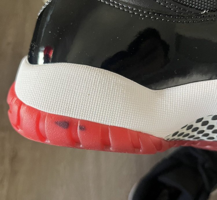 Jordan 11 Bred 2019