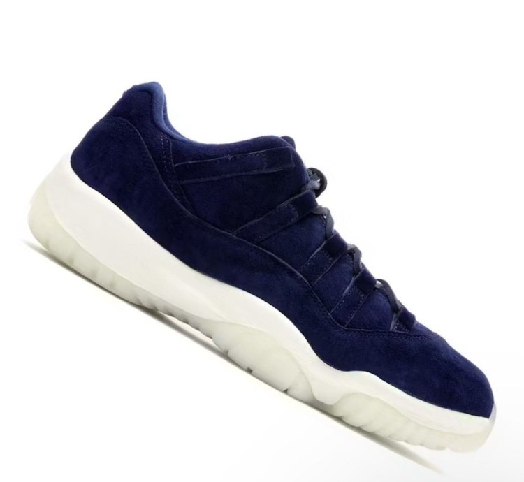 Jordan 11 Retro Low Derek Jeter Re2pect
