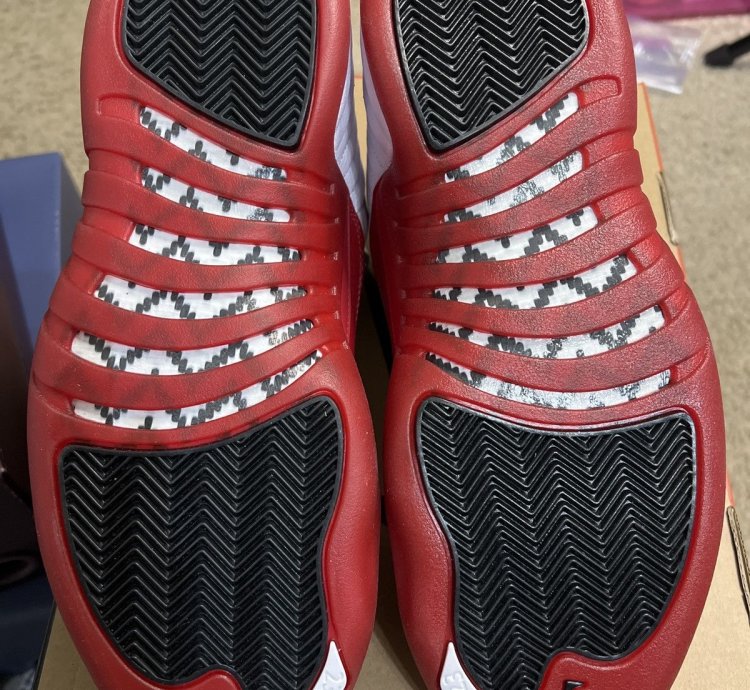 Jordan 12 Cherry