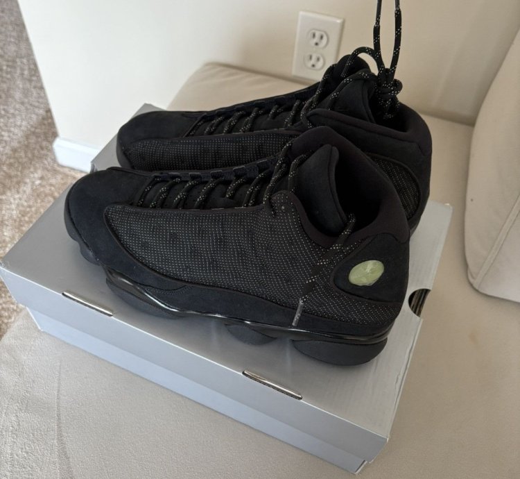 Jordan 13 Retro Black Cat (2017)