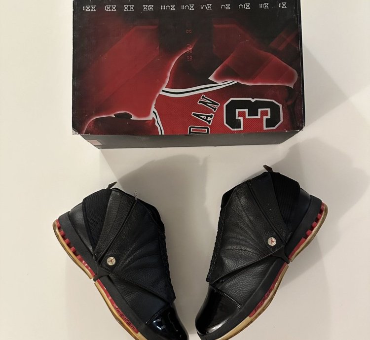 Jordan 16 Countdown Pack