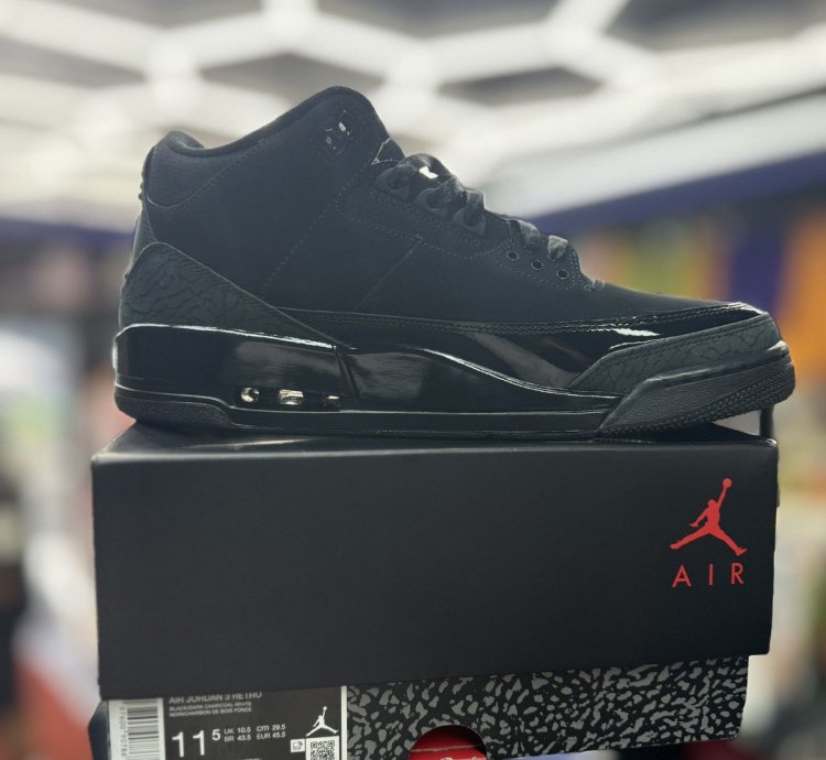Jordan 3 Black Cat (2025)