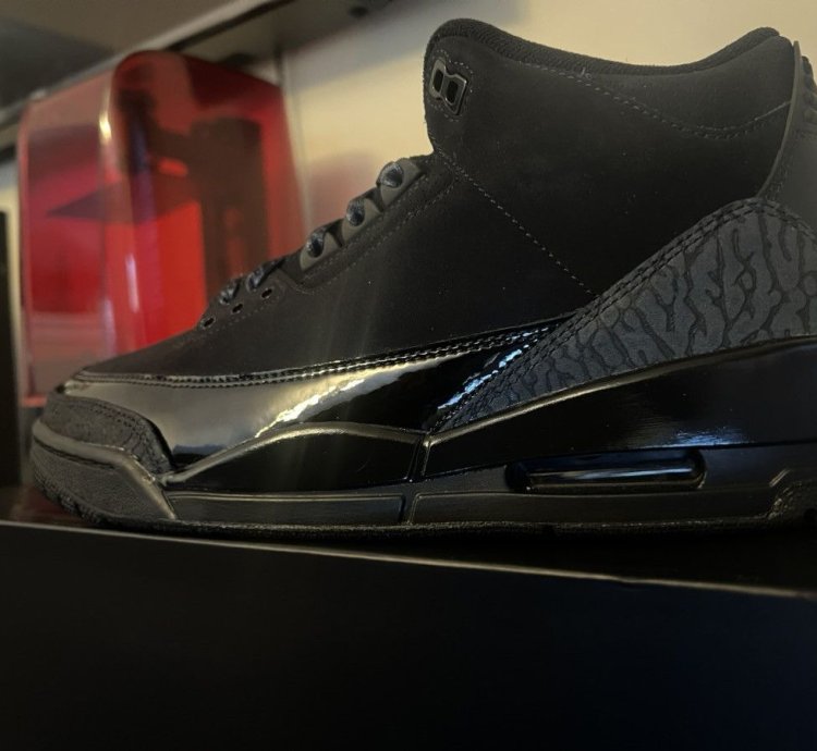 Jordan 3 black cat 9 5