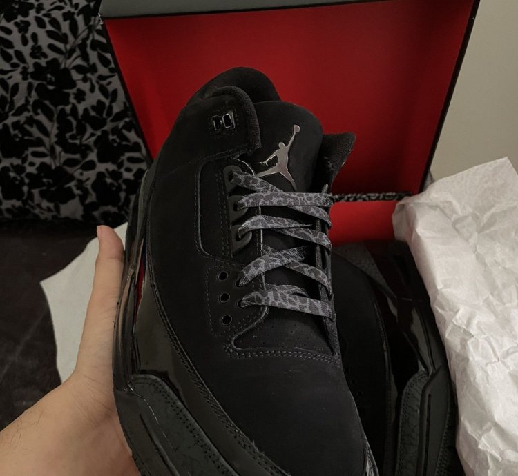 Jordan 3 black cats size 10
