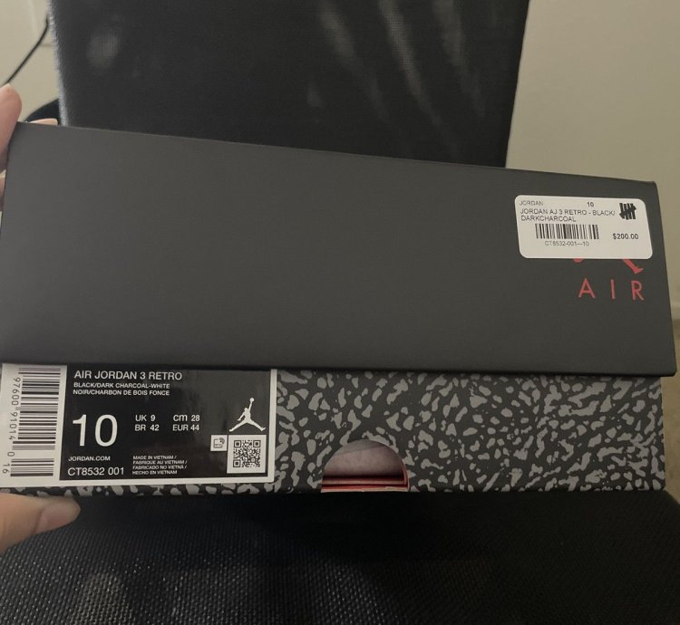 Jordan 3 black cats size 10