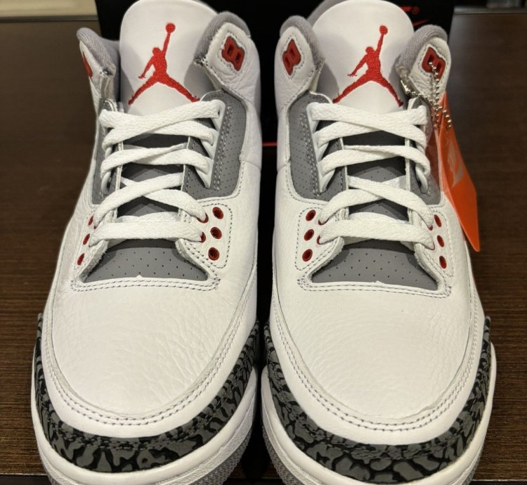 Jordan 3 Retro Fire Red (2022)