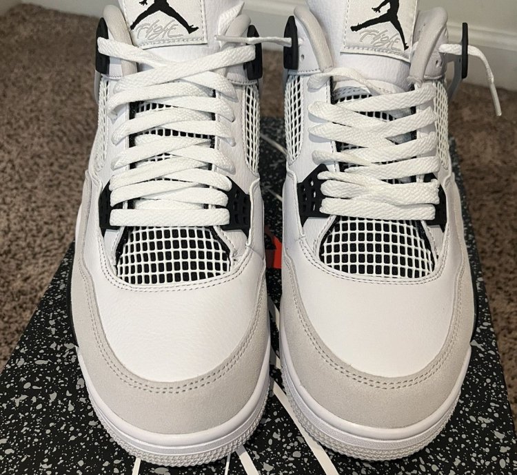 Jordan 4 Military Black