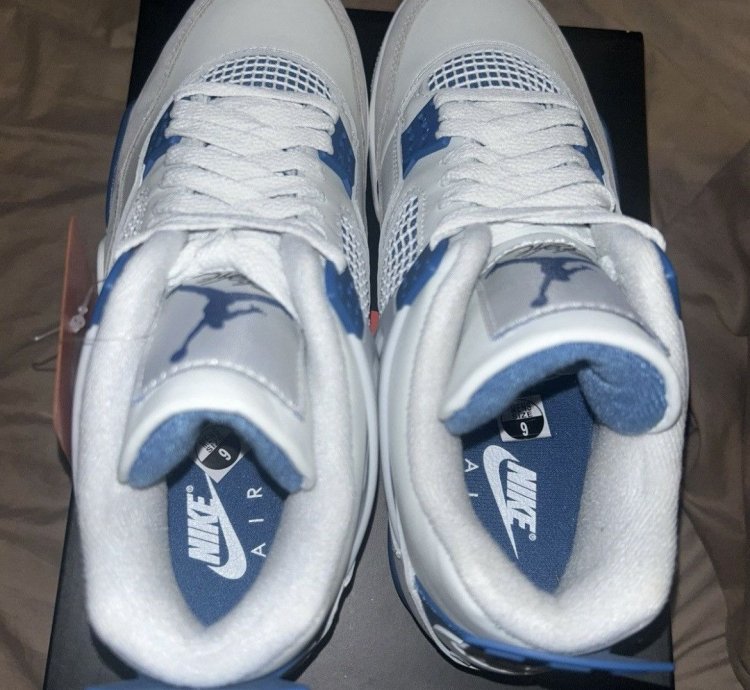 jordan 4 military blue size 9
