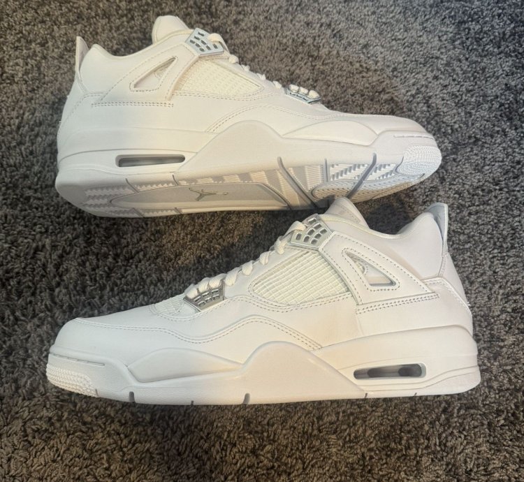 Jordan 4 Pure Money