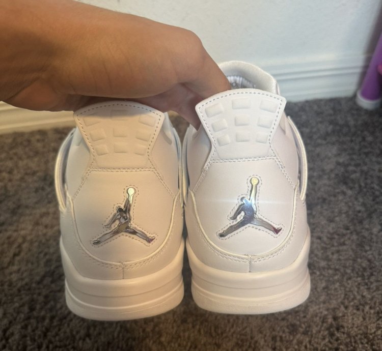 Jordan 4 Pure Money