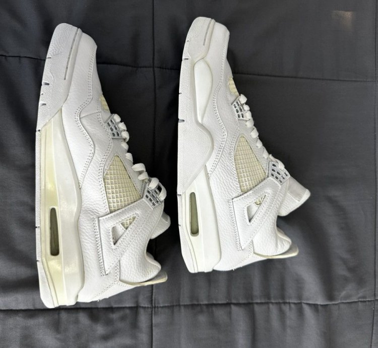 Jordan 4 pure money 2006