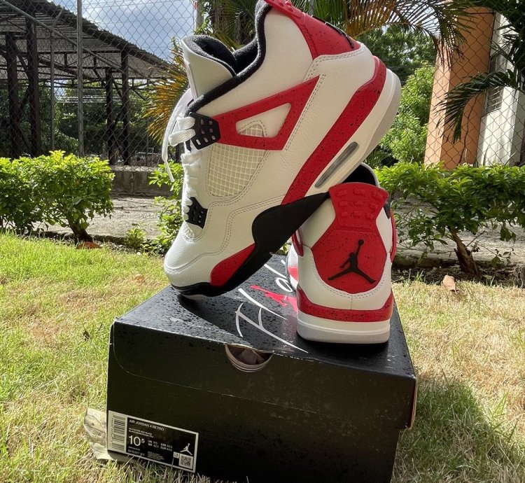 Jordan 4 Red Cement