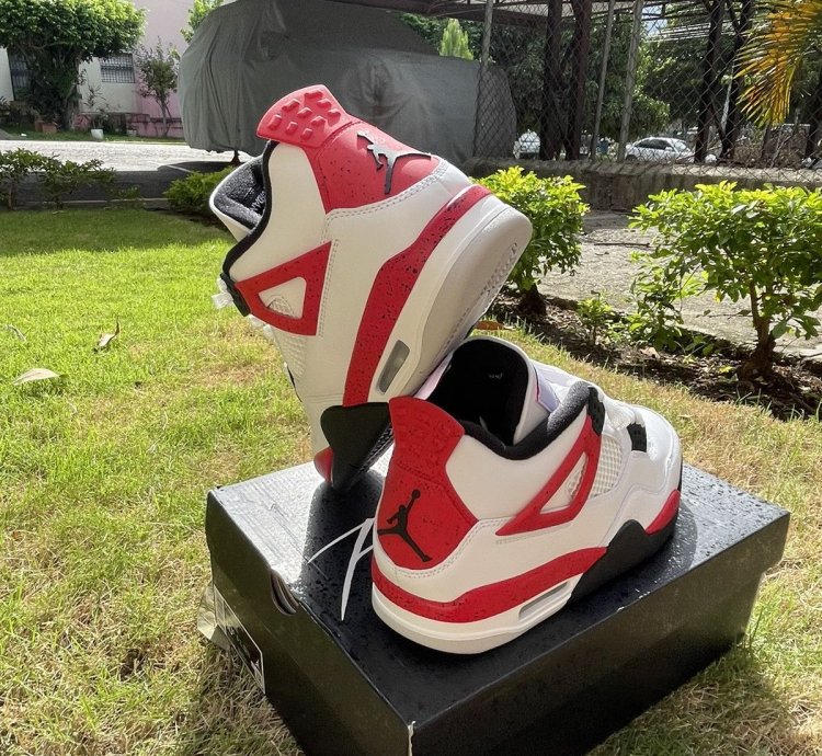 Jordan 4 Red Cement