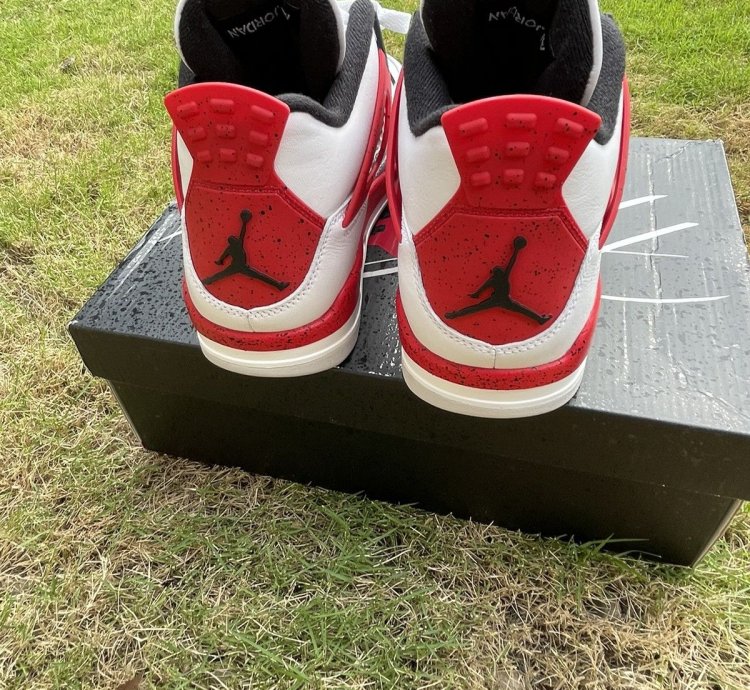Jordan 4 Red Cement