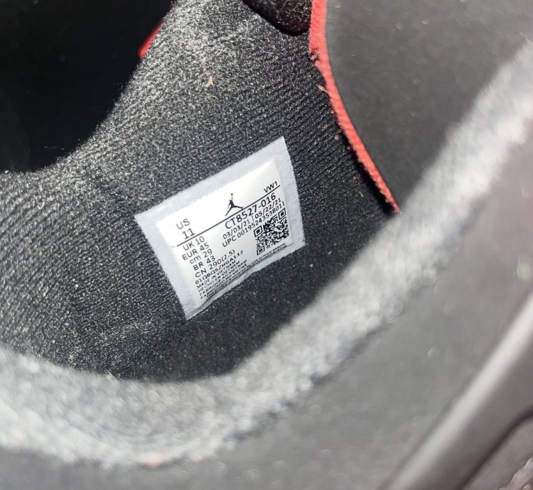 Jordan 4 Red Thunder