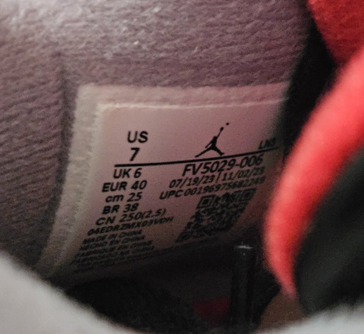 Jordan 4 Retro Bred Reimagined