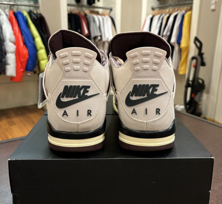 Jordan 4 Retro OG SP Ma Mani re While You Were Sleeping