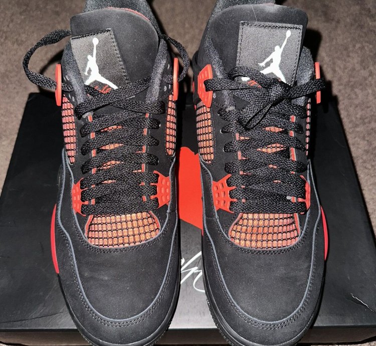 Jordan 4 Retro Red Thunder