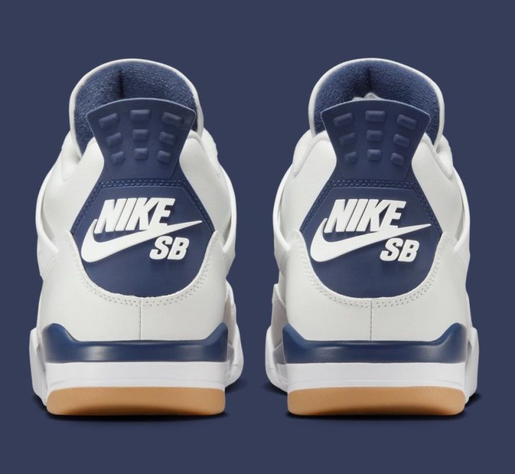 Jordan 4 Retro SB Navy
