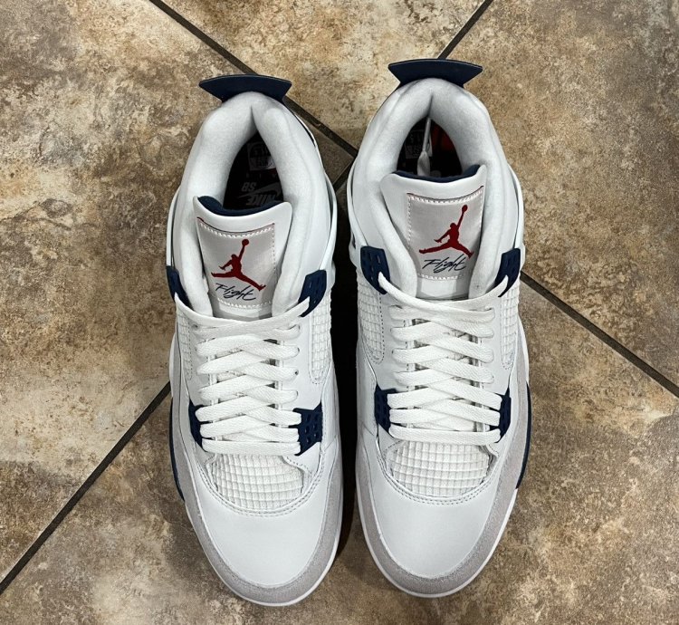 Jordan 4 Retro SB Navy Size 11 5