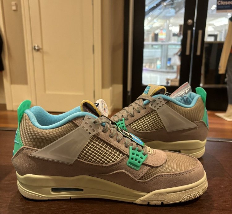 Jordan 4 Retro SP 30th Anniversary Union