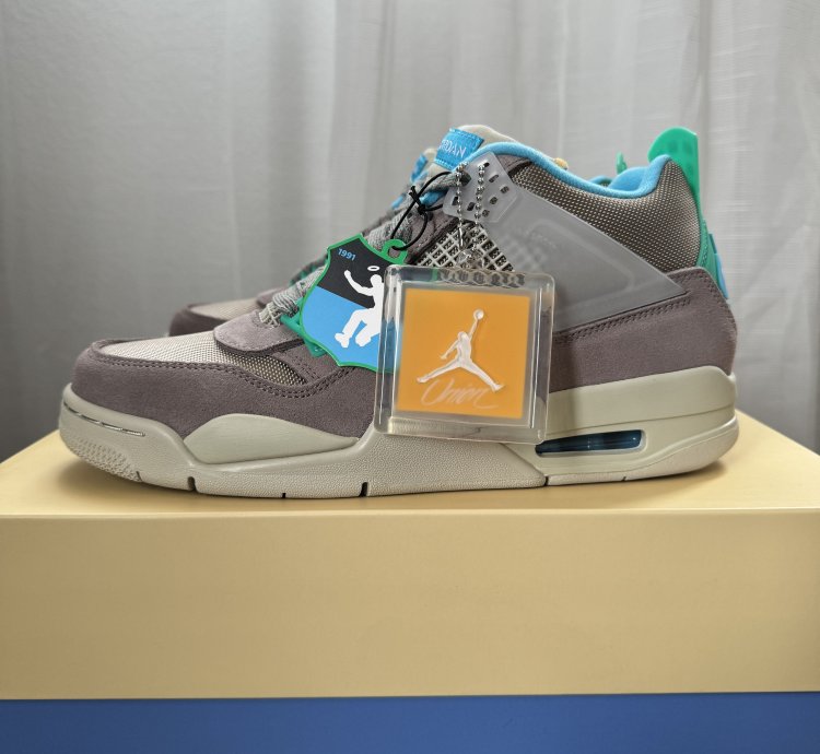 Jordan 4 Retro Union