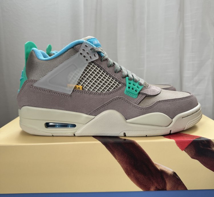 Jordan 4 Retro Union