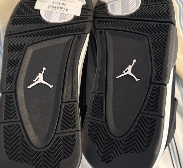 Jordan 4 Retro White Thunder