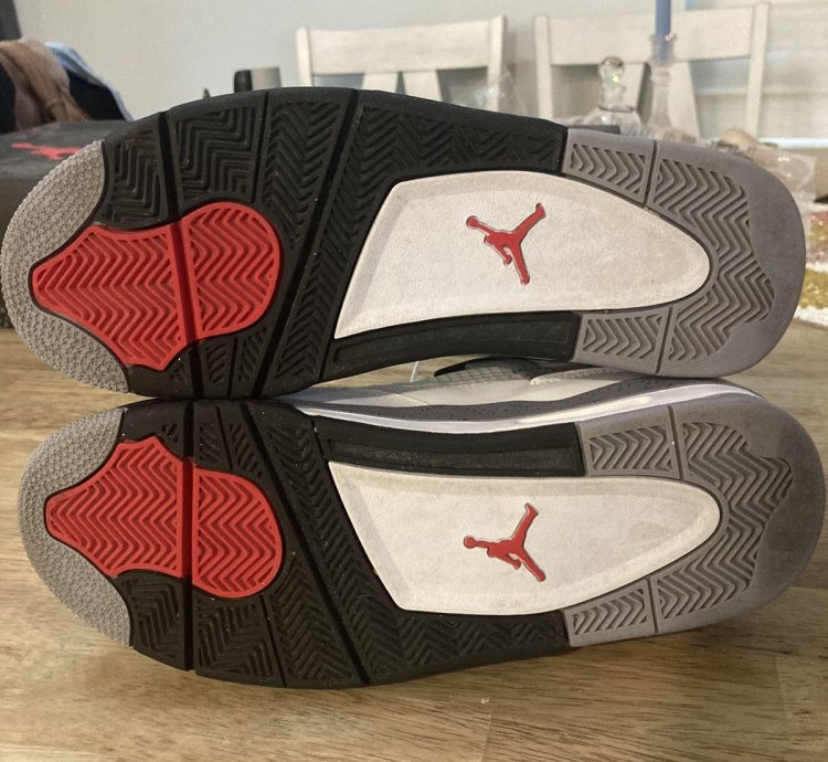 Jordan 4 White Cement
