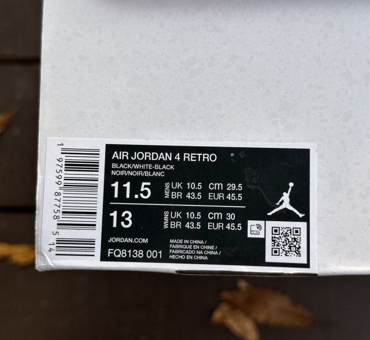 Jordan 4 White Thunder