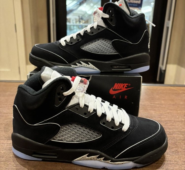 Jordan 5 High Black Metallic