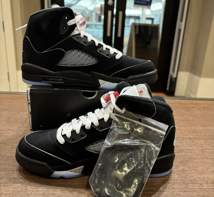 Jordan 5 High Black Metallic