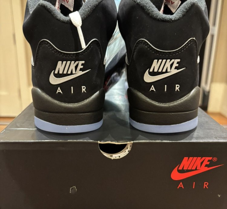 Jordan 5 High Black Metallic