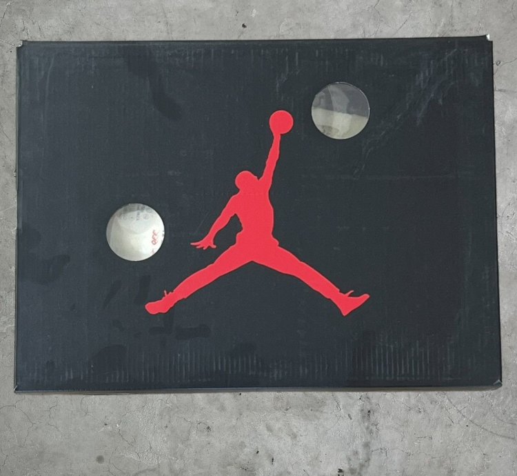 Jordan 5 Off-White Sail Sneakers