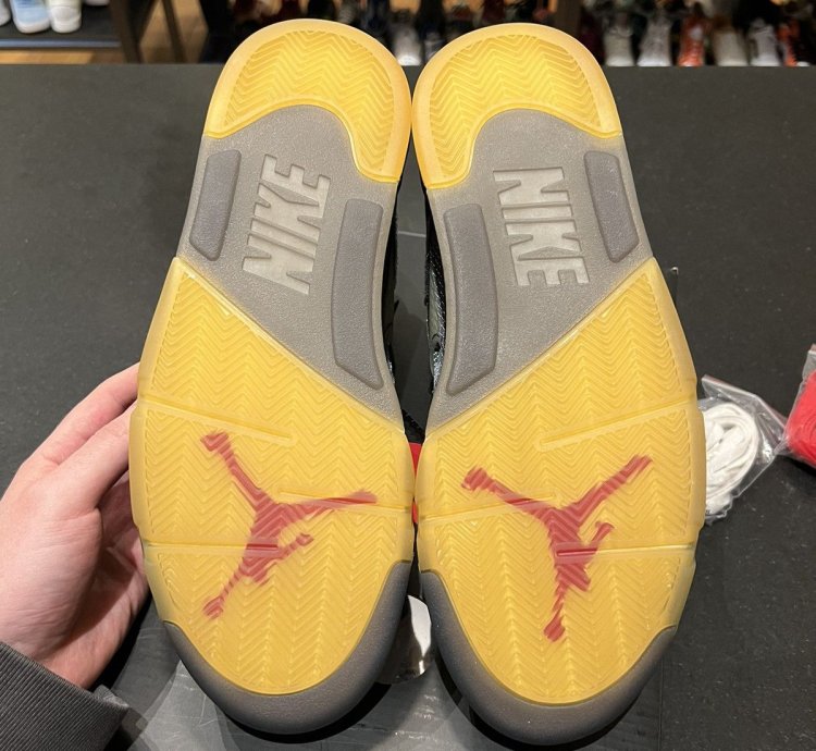 Jordan 5 retro off white muslin